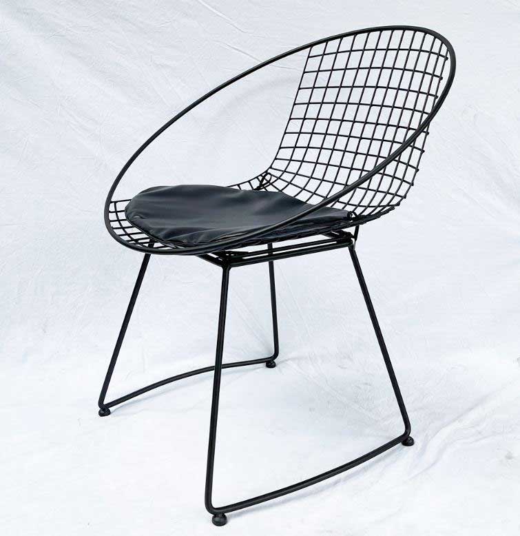 Ghế cafe Retro lưng sắt kết hợp chân trụ gỗ cao su