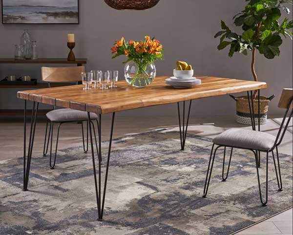 Mẫu bàn ăn chân sắt Hairpin với mặt gỗ tự nhiên dày