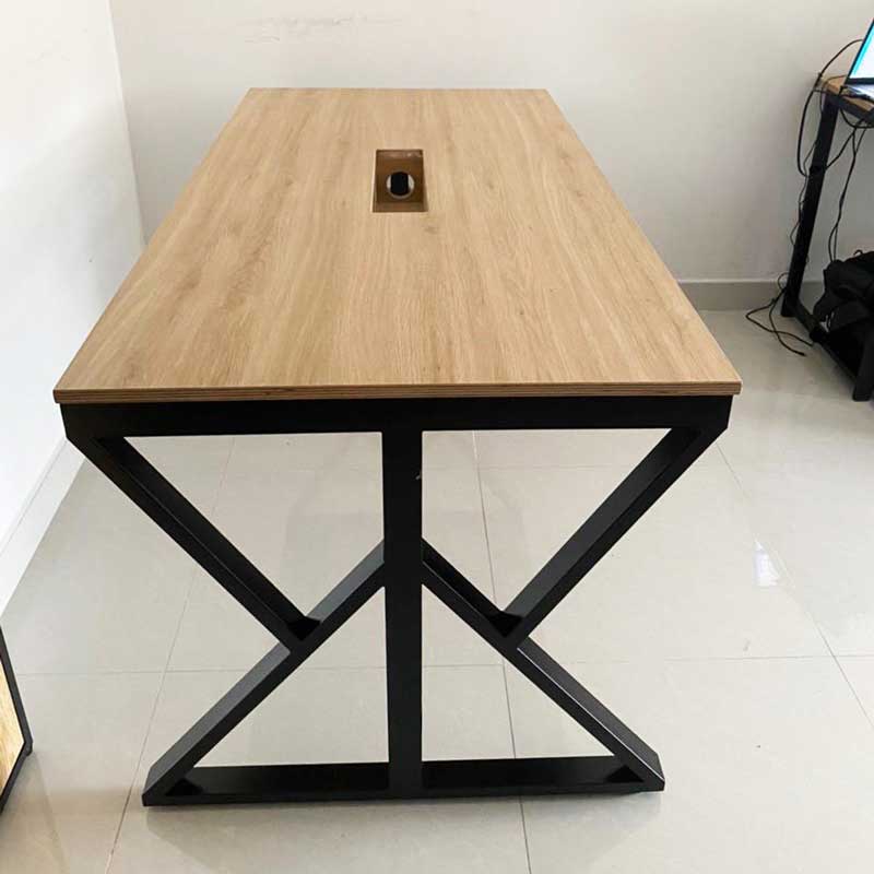 bàn họp đơn giản mặt gỗ chân sắt hệ Kconcept