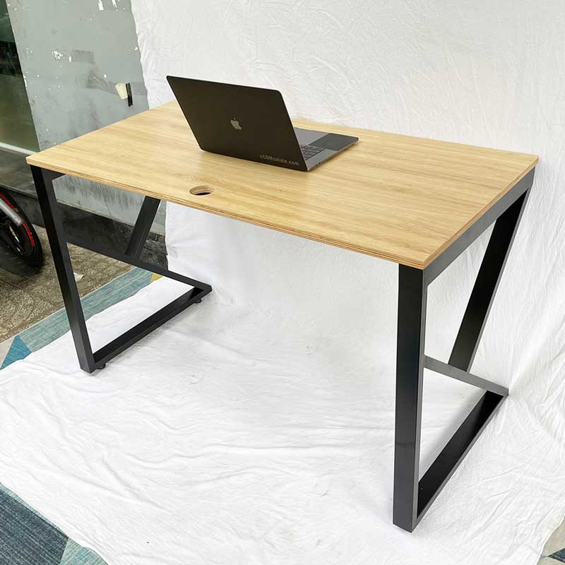 bàn làm việc mặt gỗ chân sắt hệ Kconcept