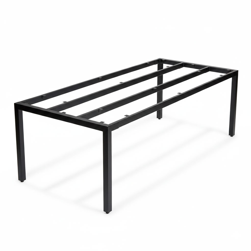 Chân sắt lắp ráp